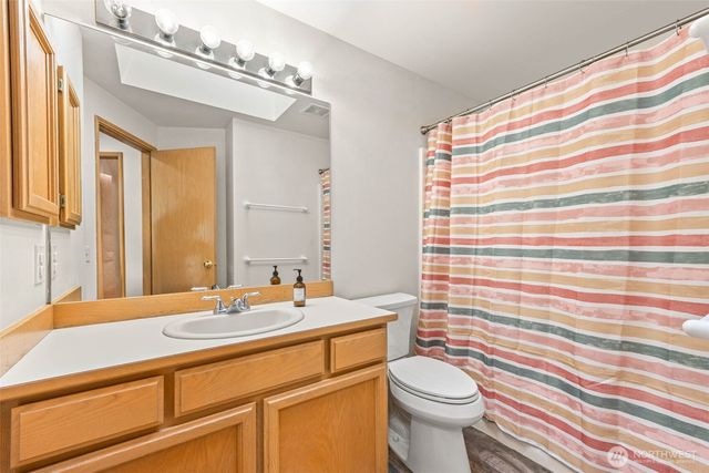 16503 133rd Ave E Avenue E, Puyallup, WA 98374