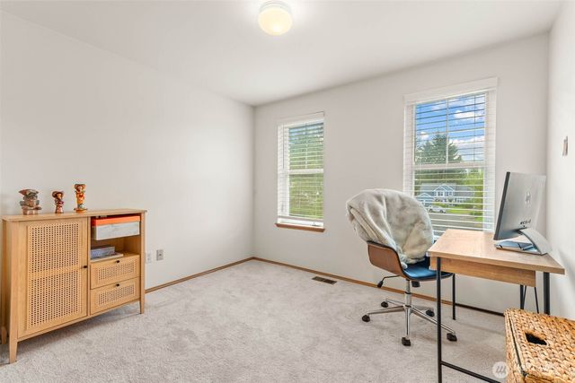 16503 133rd Ave E Avenue E, Puyallup, WA 98374