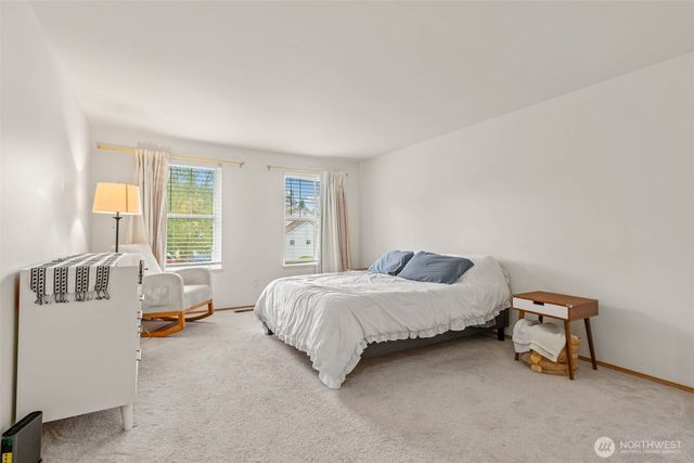 16503 133rd Ave E Avenue E, Puyallup, WA 98374
