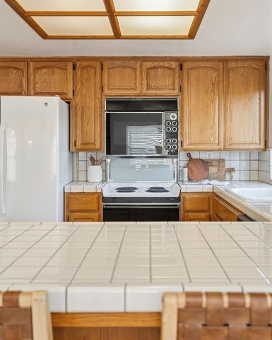 8858 Kona Way, Orangevale, CA 95662