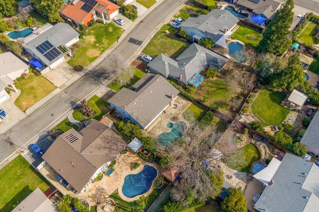 8858 Kona Way, Orangevale, CA 95662