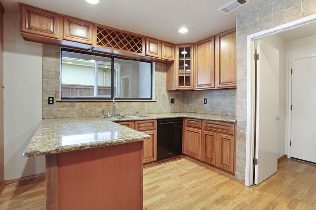 3511 Schooner Dr, Stockton, CA 95219