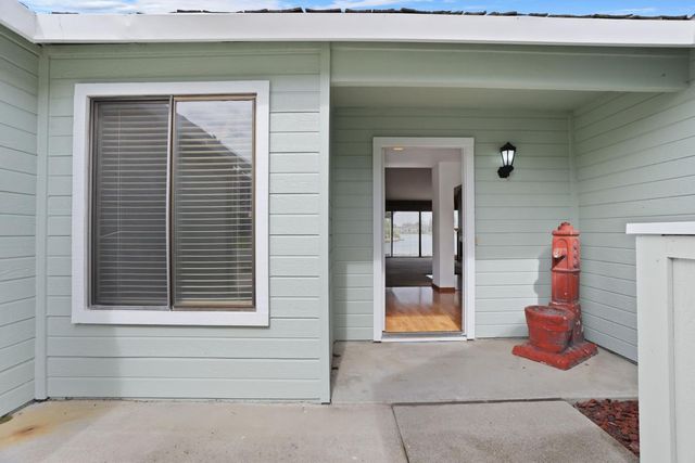 3511 Schooner Dr, Stockton, CA 95219