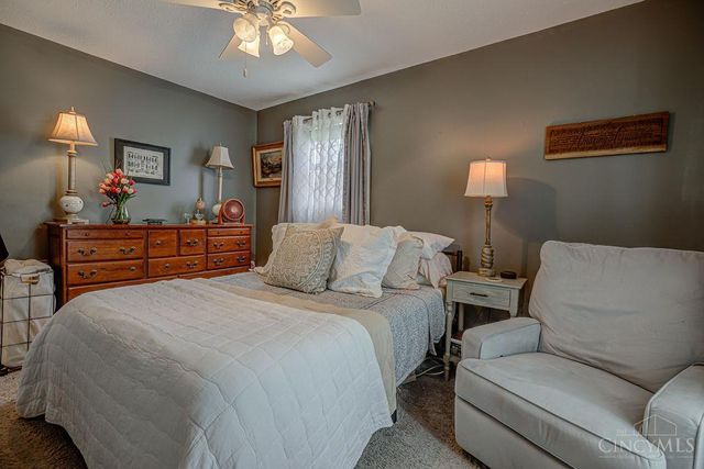 1648 Brookridge Circle Drive, Miller Twp, IN 47025
