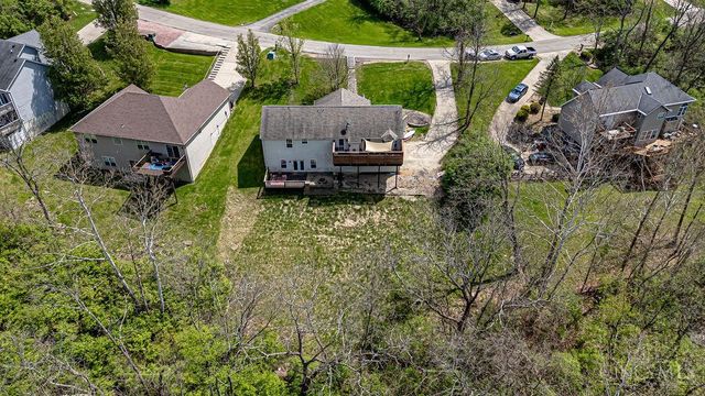 1648 Brookridge Circle Drive, Miller Twp, IN 47025