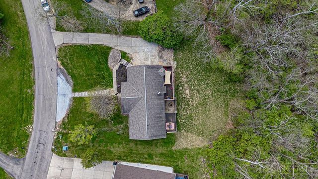1648 Brookridge Circle Drive, Miller Twp, IN 47025