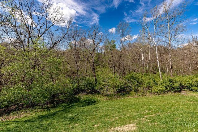 1648 Brookridge Circle Drive, Miller Twp, IN 47025