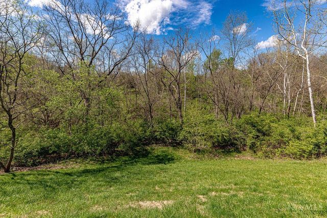 1648 Brookridge Circle Drive, Miller Twp, IN 47025