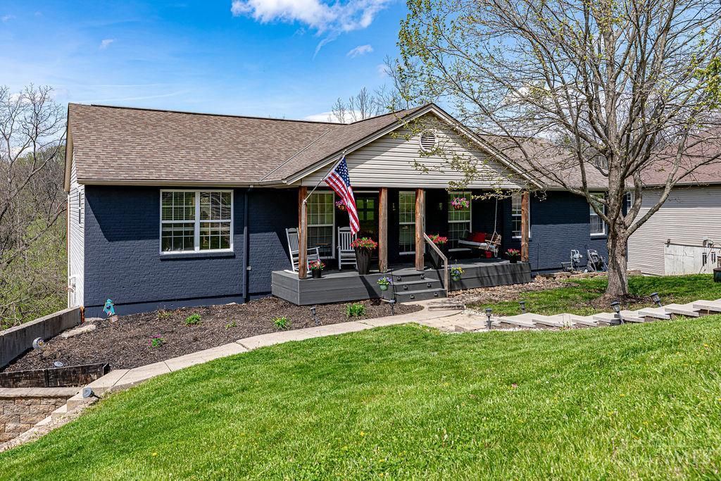 1648 Brookridge Circle Drive, Miller Twp, IN 47025