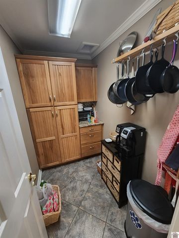 205 Forsythia, Paducah, KY 42003