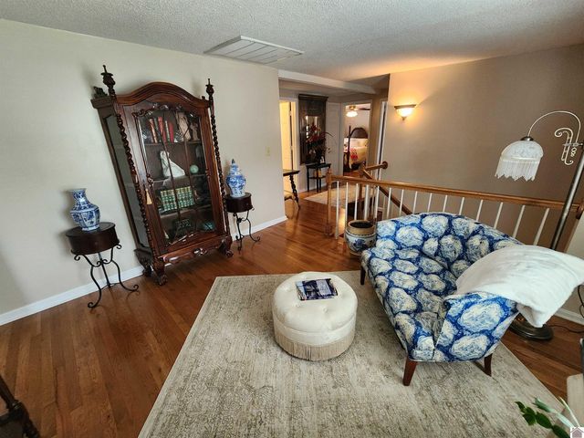 205 Forsythia, Paducah, KY 42003
