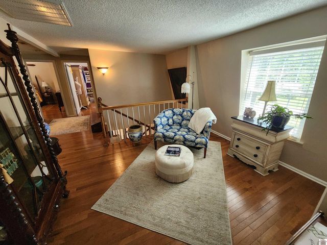 205 Forsythia, Paducah, KY 42003