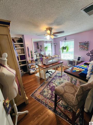 205 Forsythia, Paducah, KY 42003