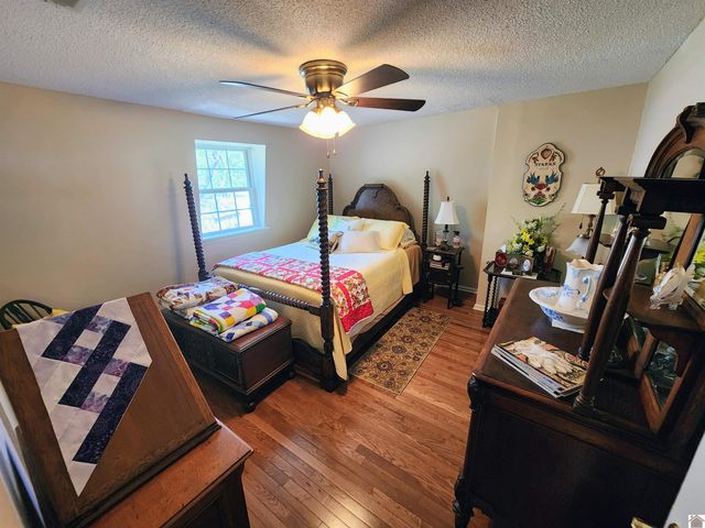 205 Forsythia, Paducah, KY 42003
