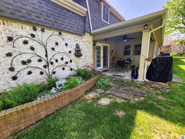 205 Forsythia, Paducah, KY 42003