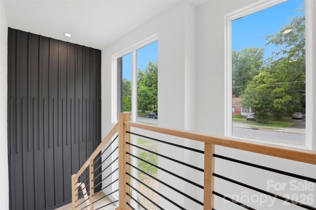 2818 Dogwood Avenue, Charlotte, NC 28206