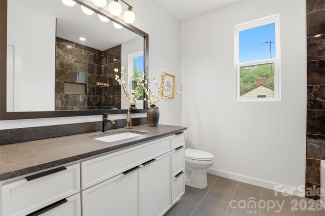 2818 Dogwood Avenue, Charlotte, NC 28206