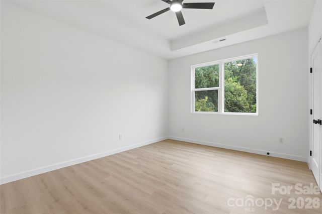 2818 Dogwood Avenue, Charlotte, NC 28206