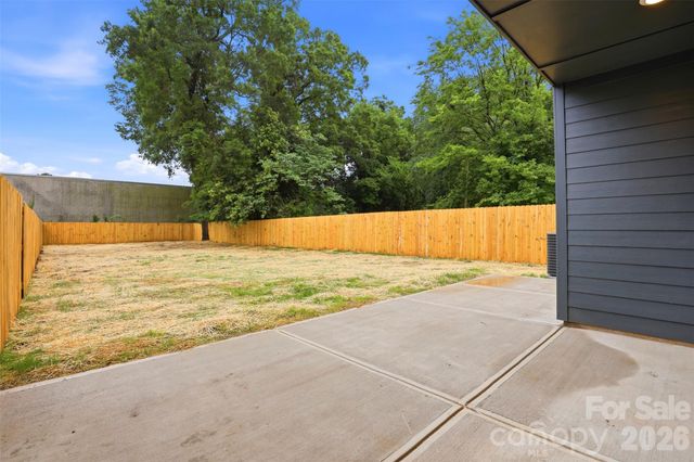 2818 Dogwood Avenue, Charlotte, NC 28206