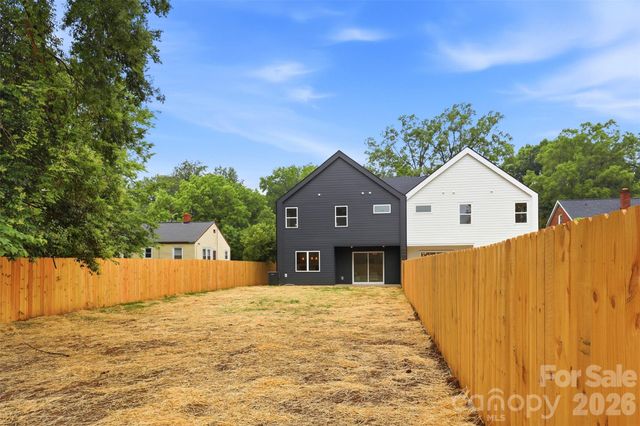 2818 Dogwood Avenue, Charlotte, NC 28206