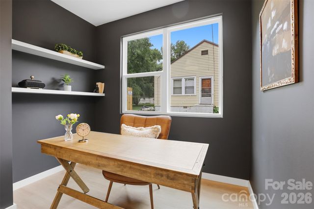 2818 Dogwood Avenue, Charlotte, NC 28206