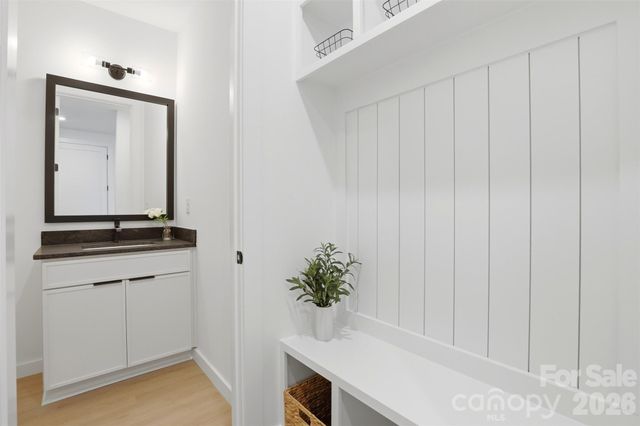 2818 Dogwood Avenue, Charlotte, NC 28206