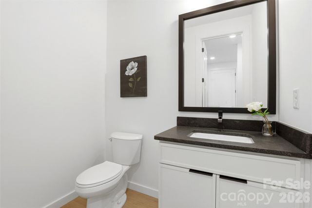 2818 Dogwood Avenue, Charlotte, NC 28206
