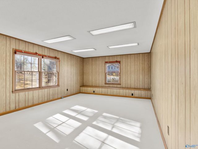 2501 College Street SE, Decatur, AL 35601