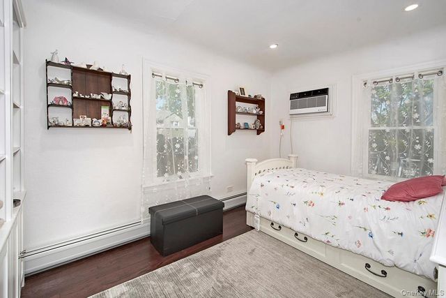 88 Smith Avenue, White Plains, NY 10605