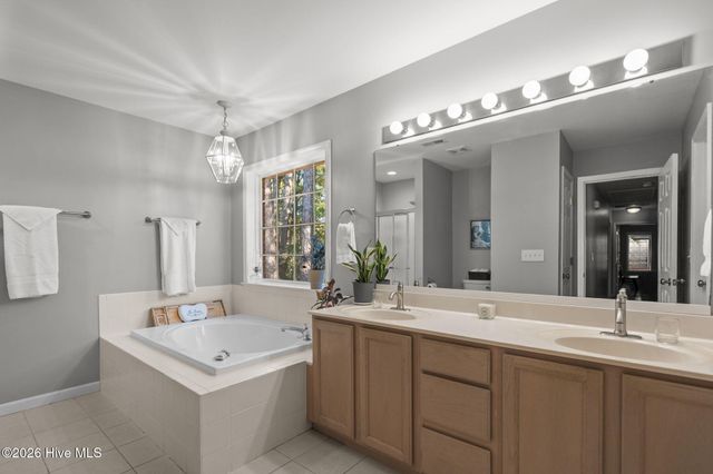 7816 Cypress Island Drive, Wilmington, NC 28412