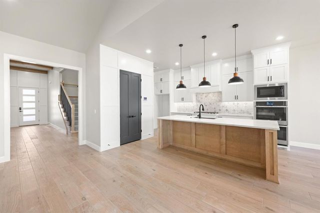 15445 Capri Lane, Edmond, OK 73013