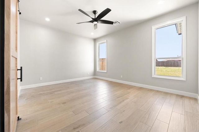 15445 Capri Lane, Edmond, OK 73013