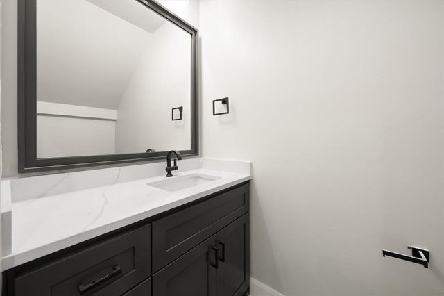 15445 Capri Lane, Edmond, OK 73013
