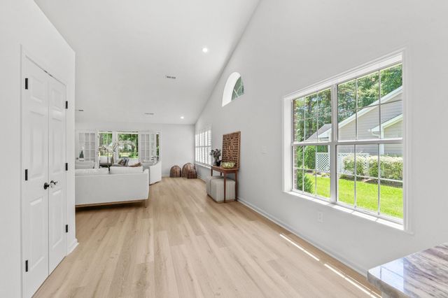 168 Mackinley Circle, Pawleys Island, SC 29585
