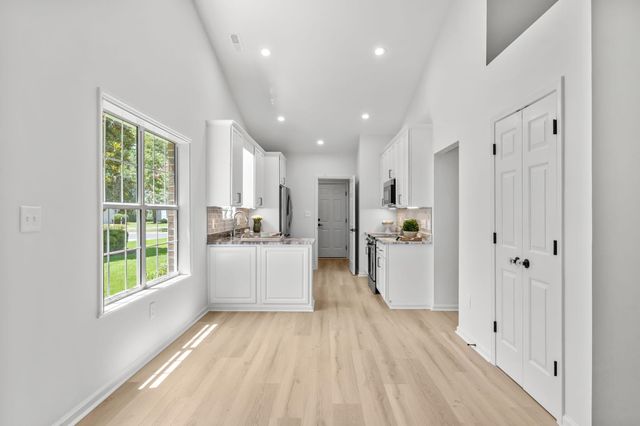 168 Mackinley Circle, Pawleys Island, SC 29585