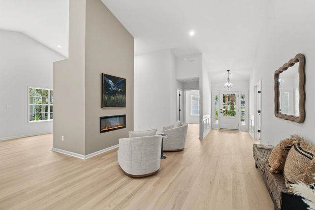 168 Mackinley Circle, Pawleys Island, SC 29585