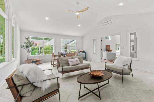 168 Mackinley Circle, Pawleys Island, SC 29585