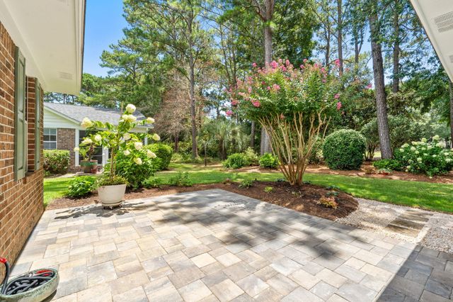 168 Mackinley Circle, Pawleys Island, SC 29585