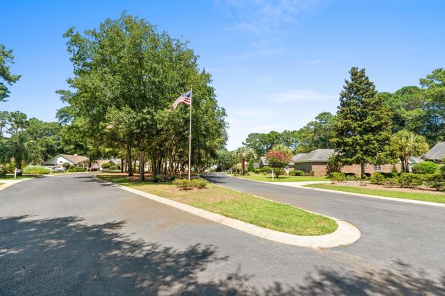 168 Mackinley Circle, Pawleys Island, SC 29585