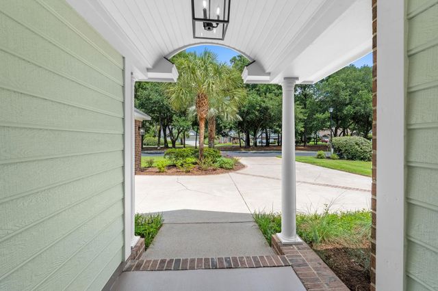 168 Mackinley Circle, Pawleys Island, SC 29585