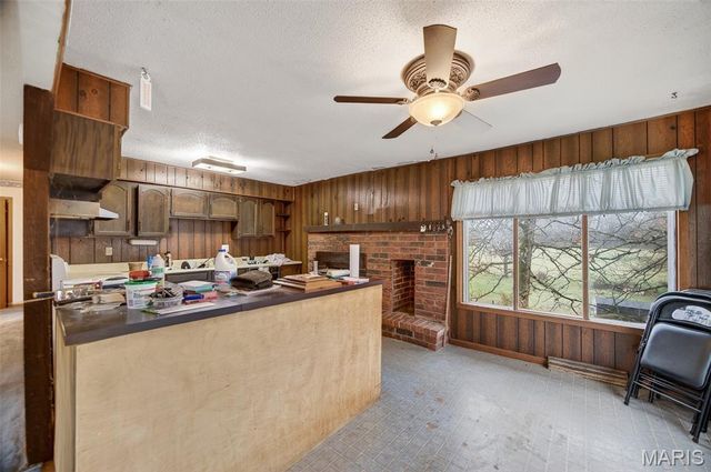 19536 Echo Road, Phillipsburg, MO 65722