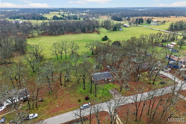 19536 Echo Road, Phillipsburg, MO 65722