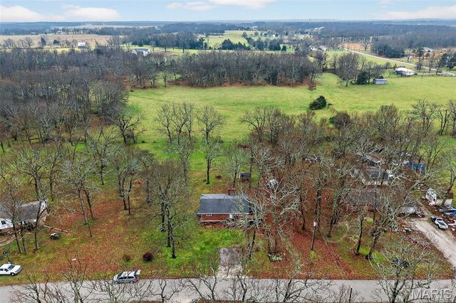 19536 Echo Road, Phillipsburg, MO 65722