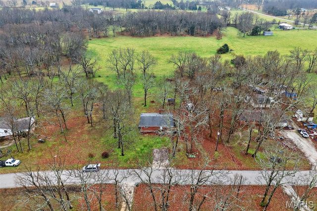 19536 Echo Road, Phillipsburg, MO 65722