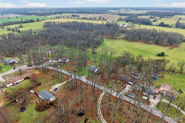 19536 Echo Road, Phillipsburg, MO 65722