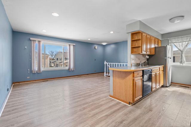 1220 Cove Drive 224D, Prospect Heights, IL 60070
