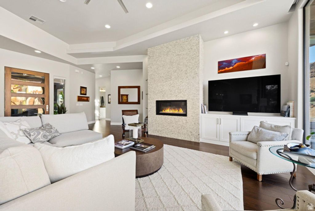 Image 11 of property listing at 2405 W ENTRADA TRL #78, St. George, UT 84770