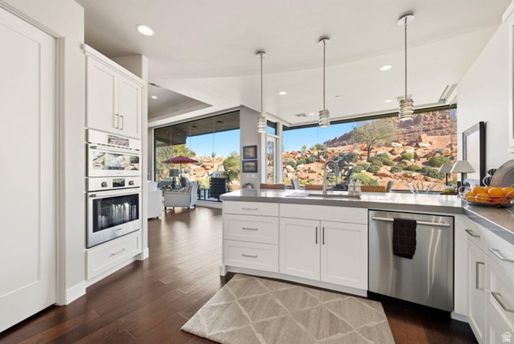 Image 17 of property listing at 2405 W ENTRADA TRL #78, St. George, UT 84770