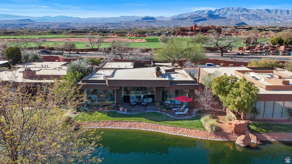 Image 4 of property listing at 2405 W ENTRADA TRL #78, St. George, UT 84770