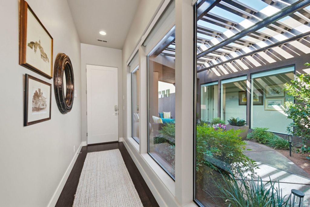 Image 35 of property listing at 2405 W ENTRADA TRL #78, St. George, UT 84770